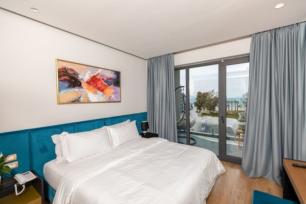 Ames Hotel & SPA Double Room, City View 3