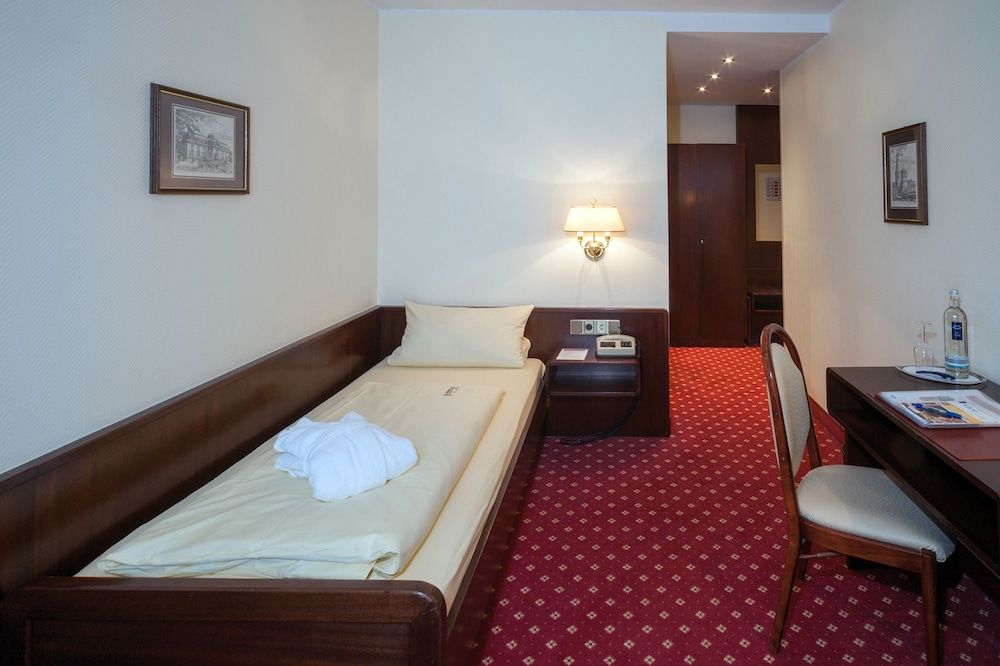 undefined Hotel Haus am Zoo 3