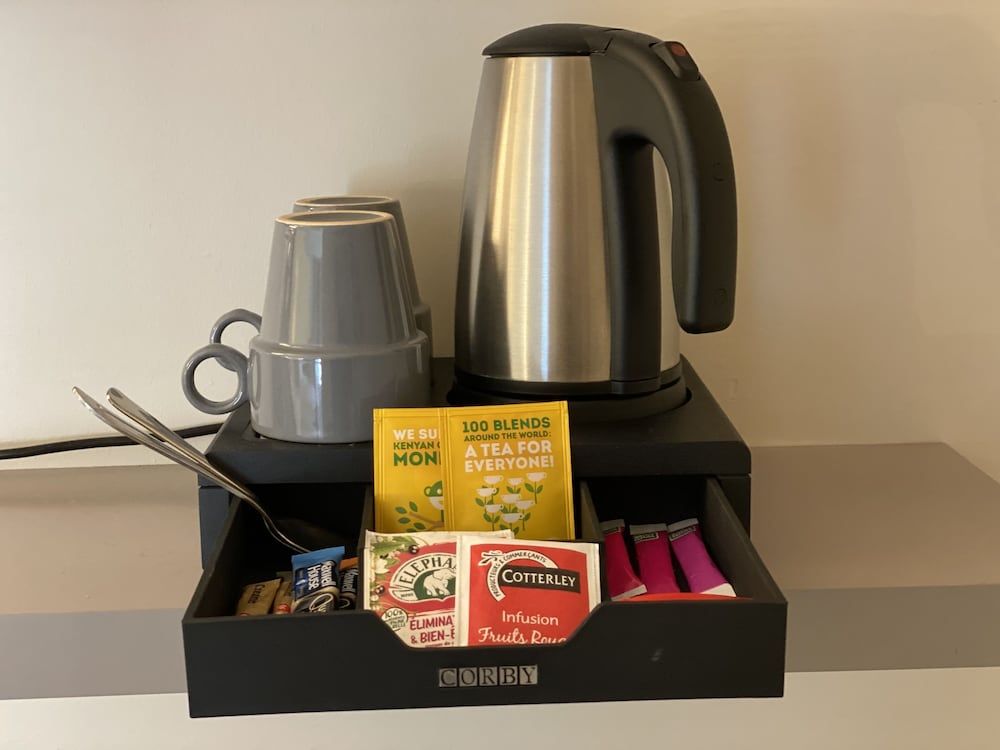 Majestic Hotel Standard room ground floor 4