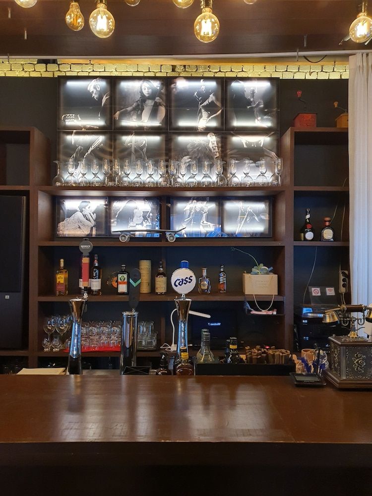 undefined New Jeju Hotel 9