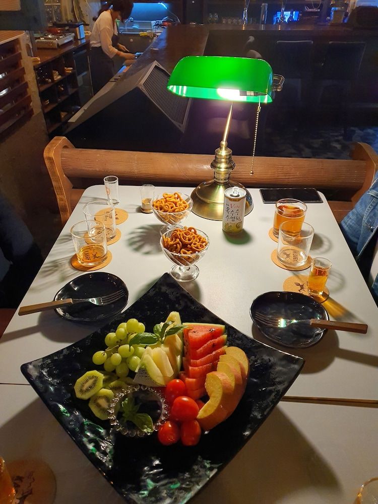 undefined New Jeju Hotel 10