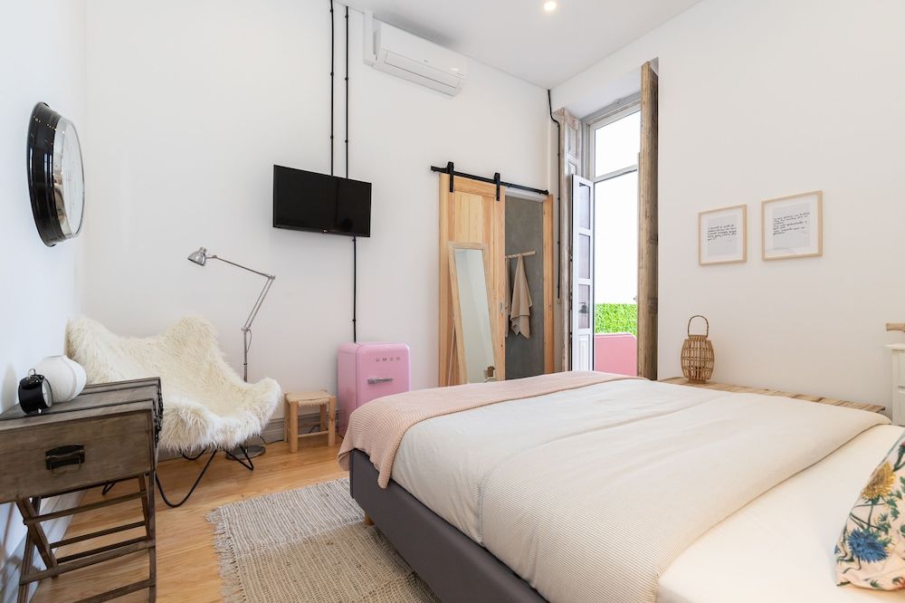 Queen Room, Pool View, Single Use