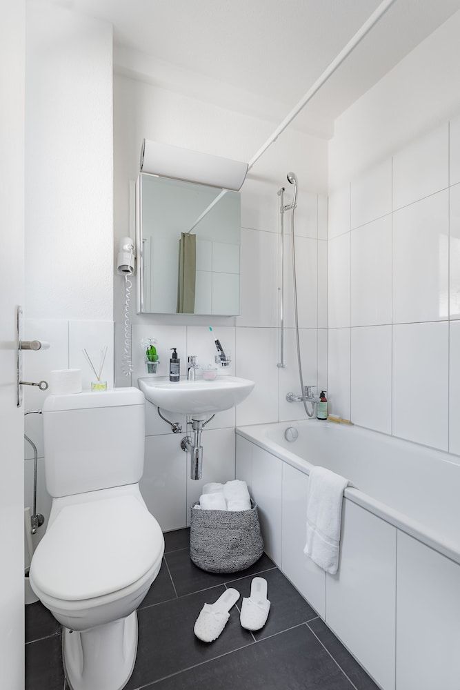 Apartments Swiss Star University Apartment 7