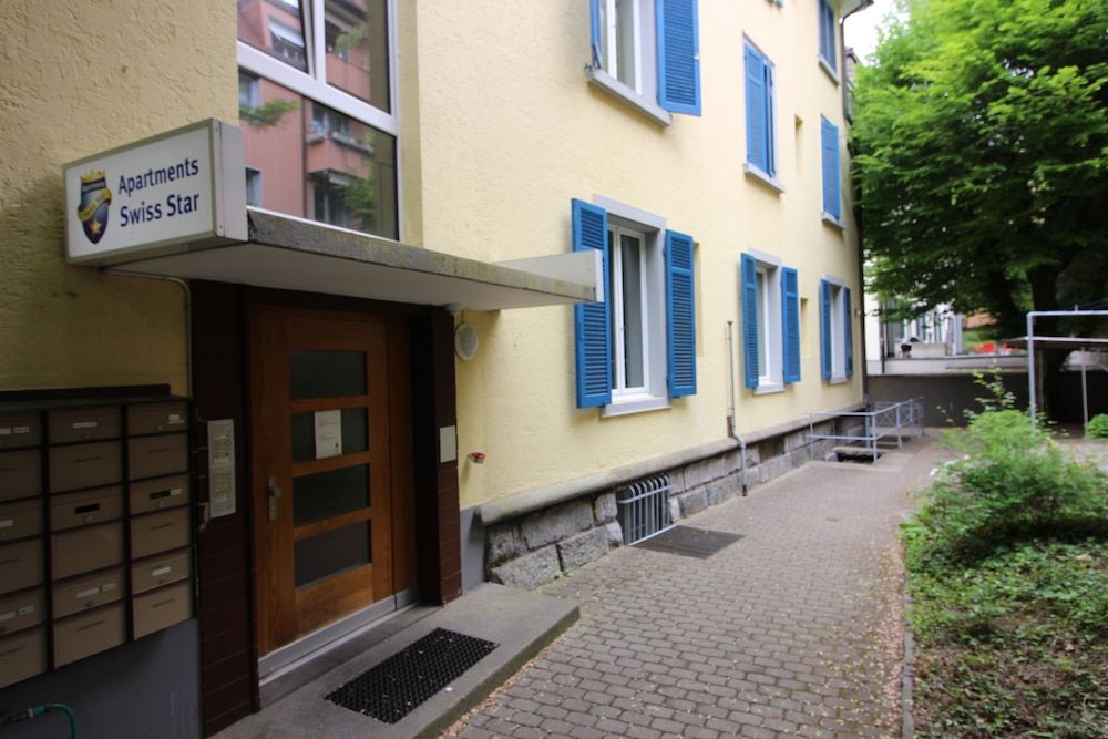Apartments Swiss Star University Apartment 8