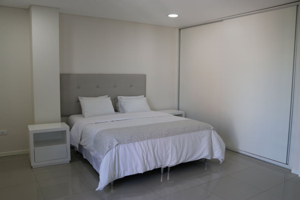 Start Villa Morra Rent Apartments Suite, 1 Queen Bed 5