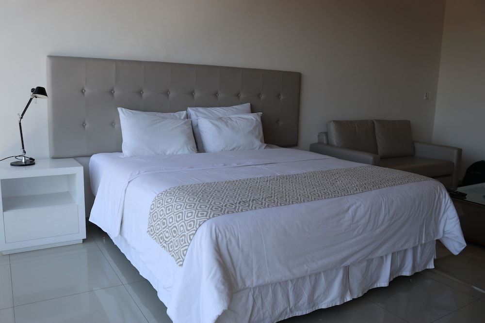 Start Villa Morra Rent Apartments Suite, 1 Queen Bed 4