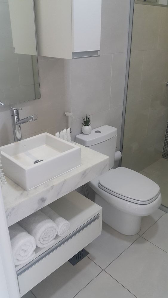 Start Villa Morra Rent Apartments Superior Suite 23