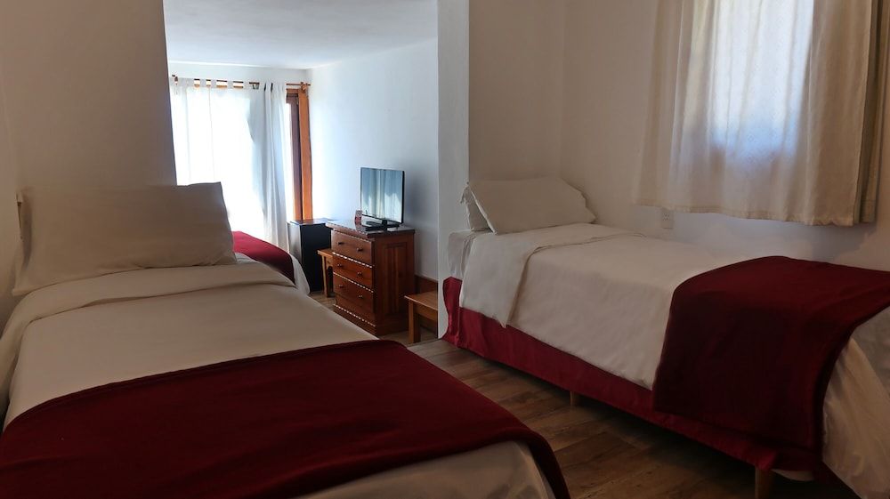 Double Room, 2 Twin Beds, Lake View