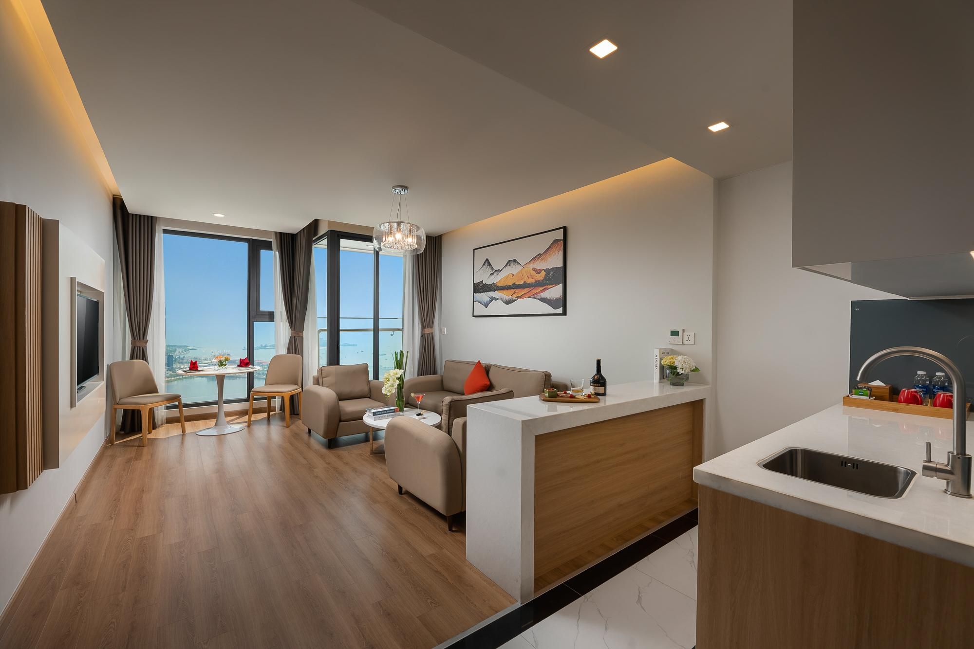 Executive Suite Sea View