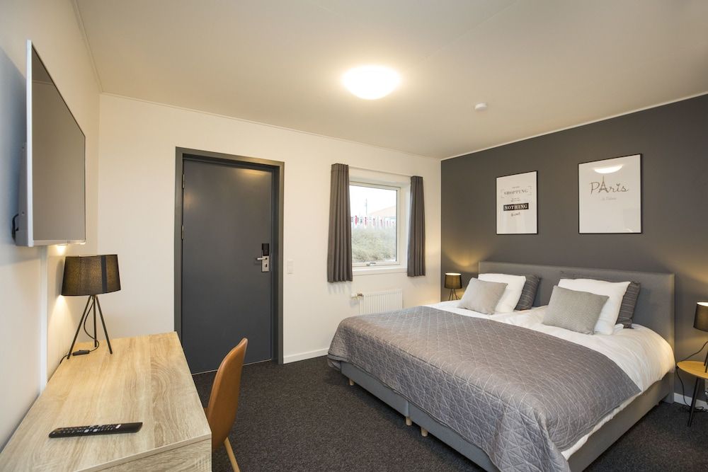 Only Sleep Trafikcenter Deluxe Suite, 1 Bedroom 2