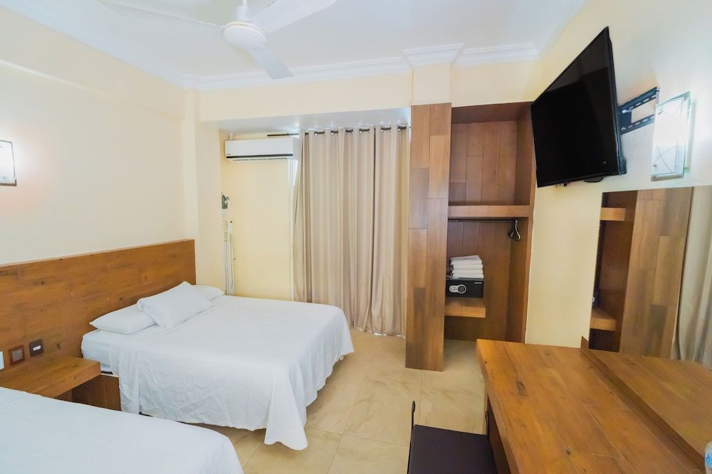 Junior Room, 2 Double Beds