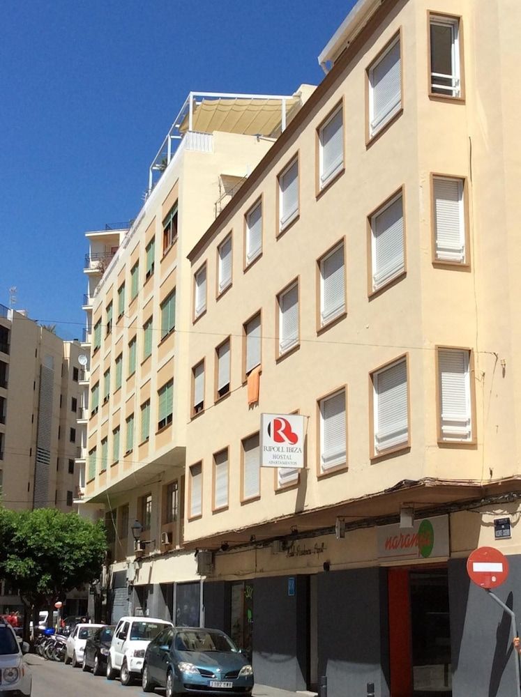 undefined Hostal Ripoll Ibiza 4