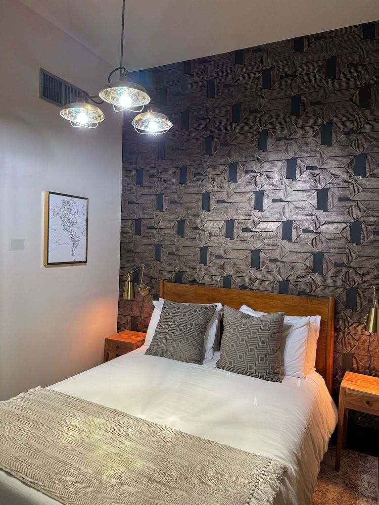 The Block Hotel Bisbee Basic Room, 1 Queen Bed 4