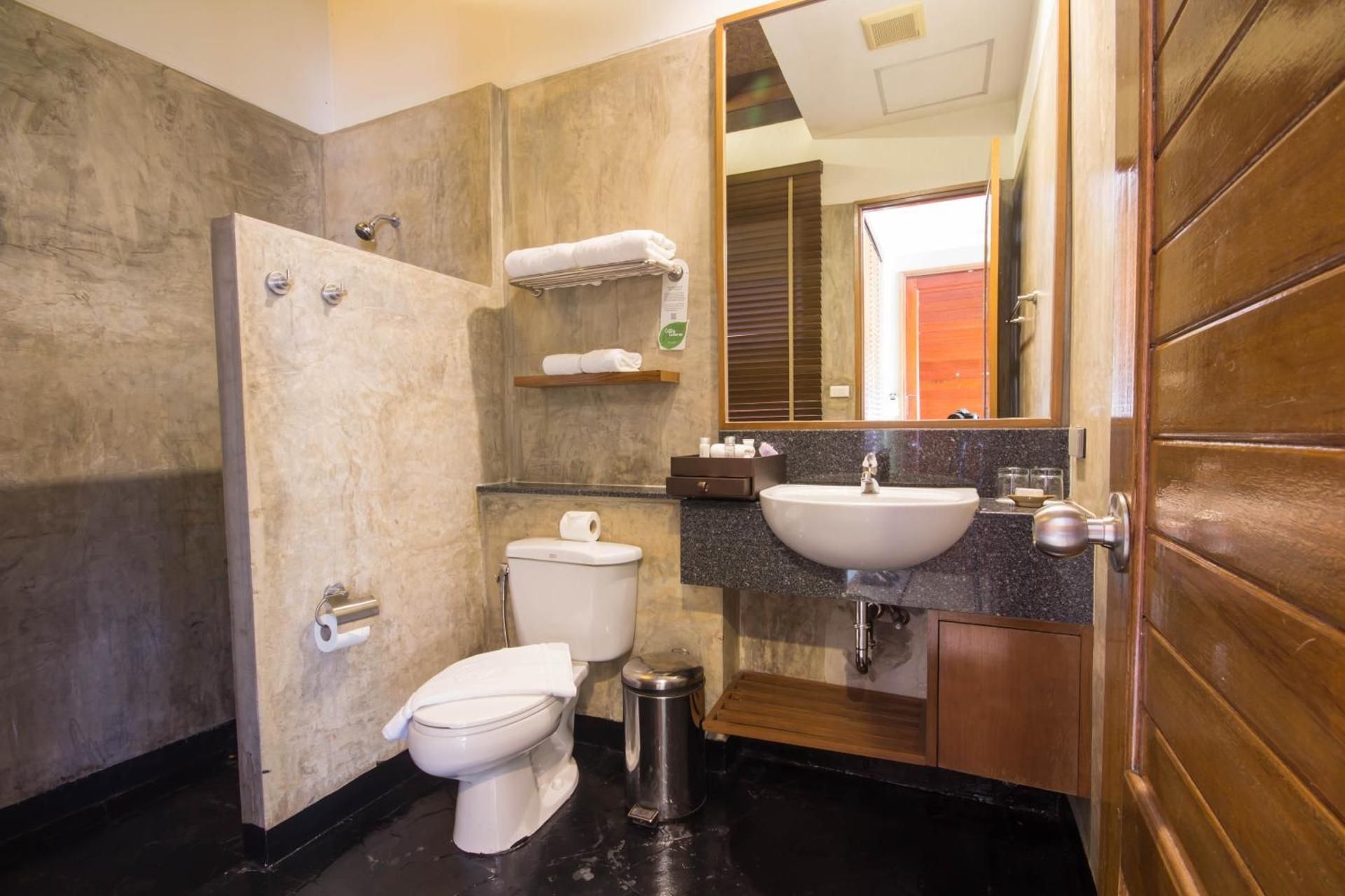 Centara Chaan Talay Resort & Villas Honeymoon Suite River View - King 3