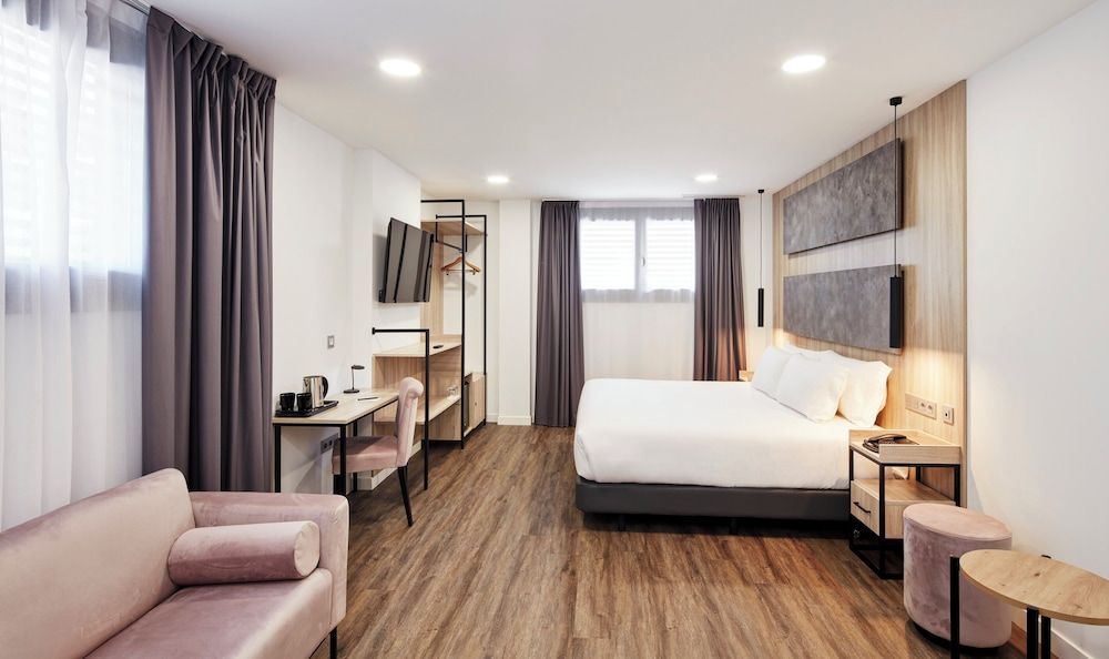 Sercotel Cordoba Delicias Superior Room