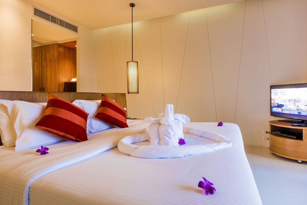 G Hua Hin Resort & Mall Jacuzzi Pool Deluxe 4