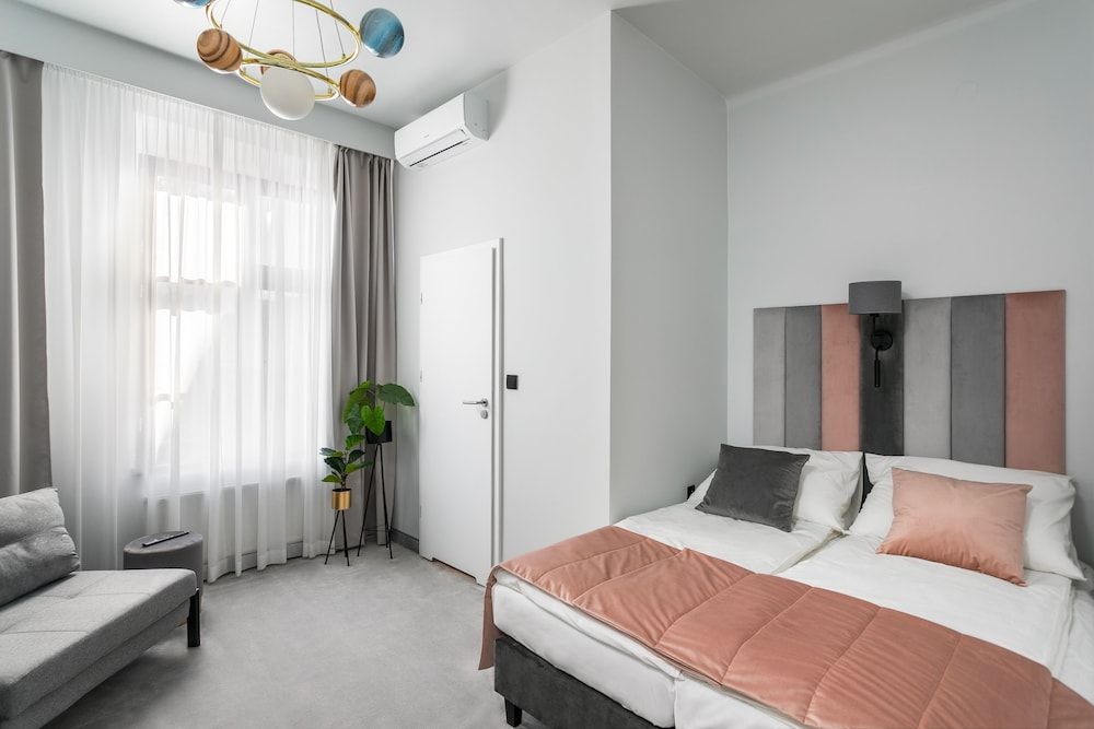Premium Triple Room