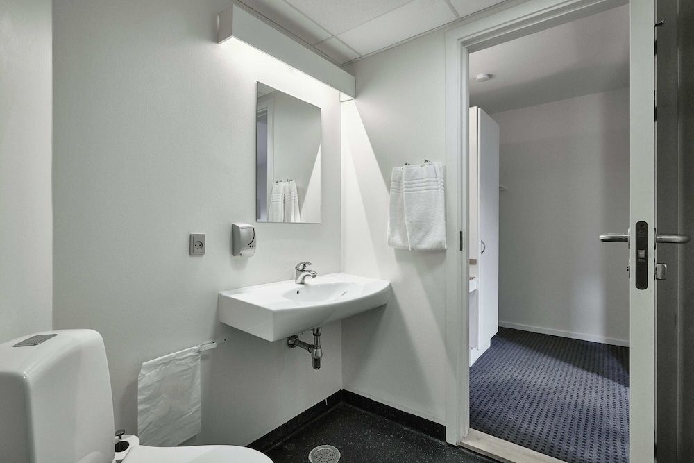 Hotel Garni Svendborg Twin Room 17