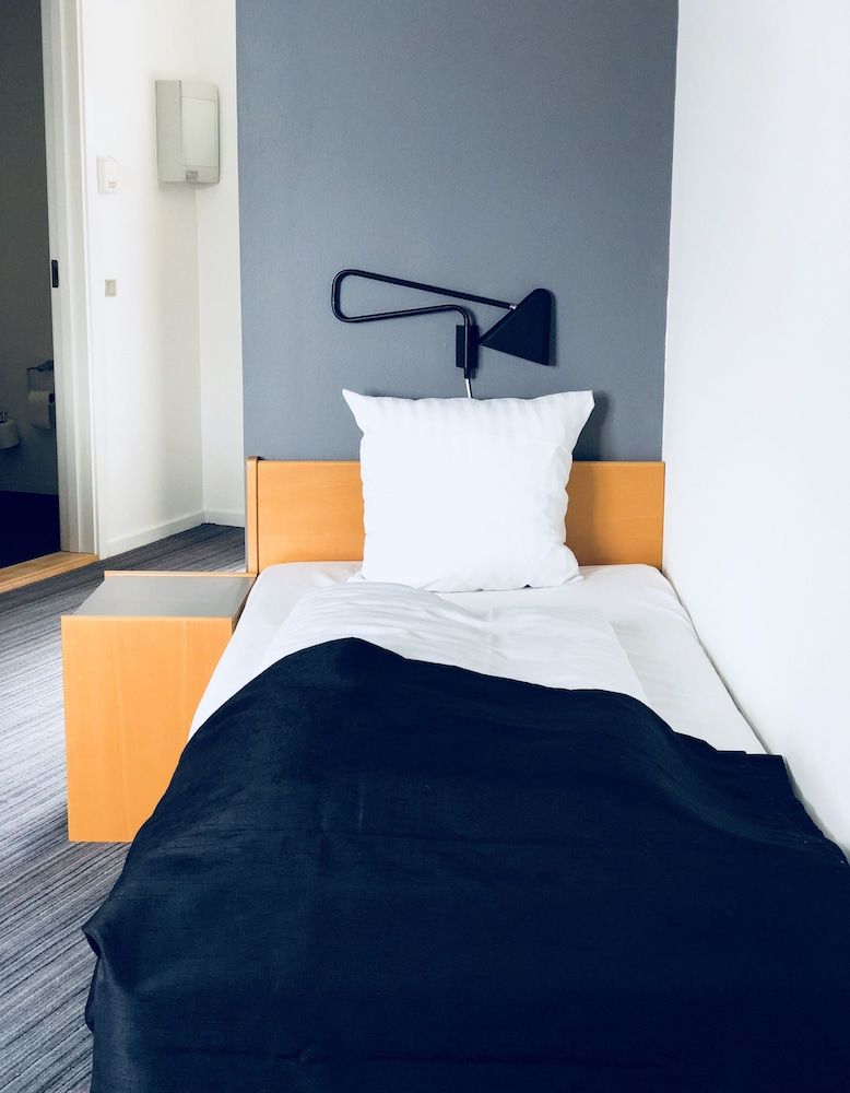 Hotel Garni Svendborg Twin Room 4