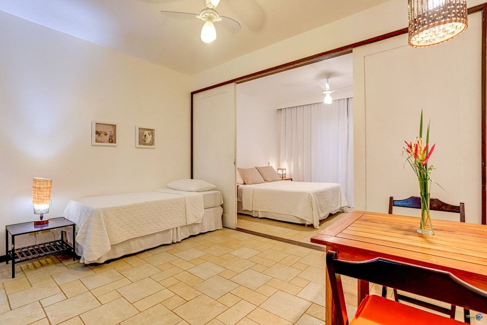 Basic Double Room, Jetted Tub