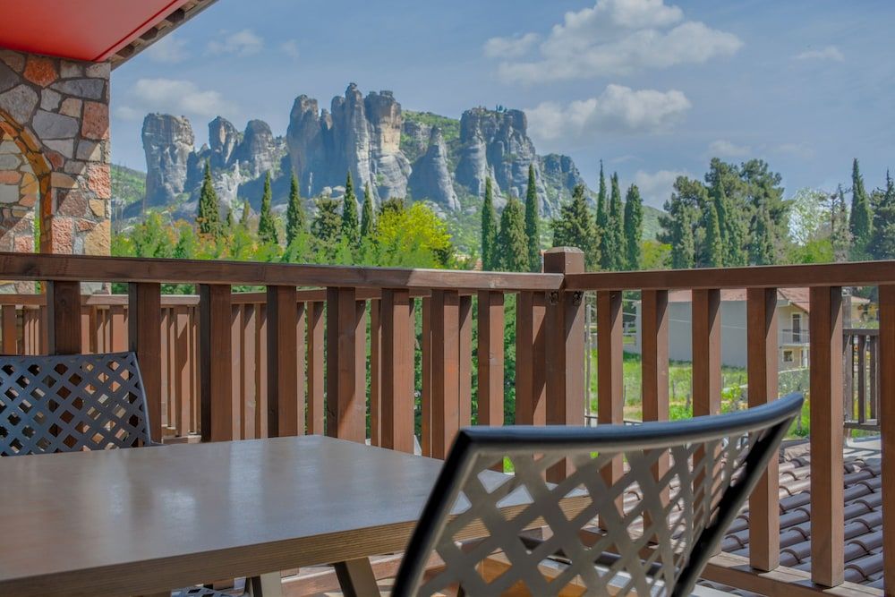 Guesthouse Monastiri Superior Double Room (Meteora view) 9