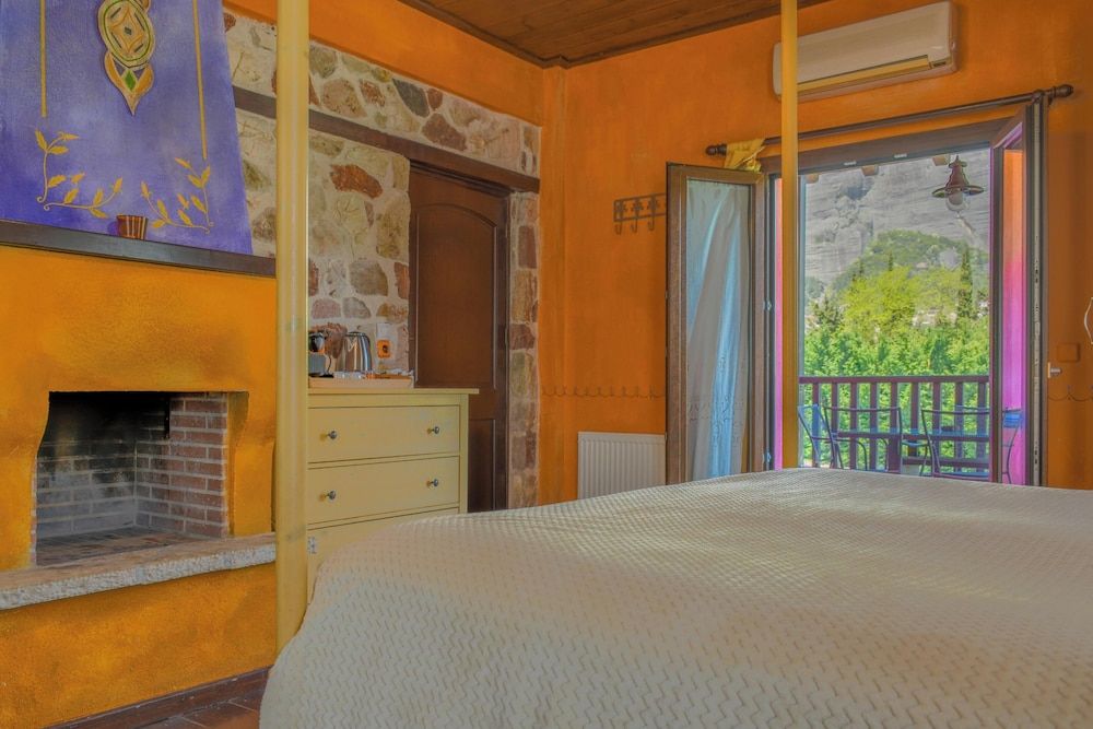 Guesthouse Monastiri Suite, 2 Bedrooms (Panoramic Meteora view) 4