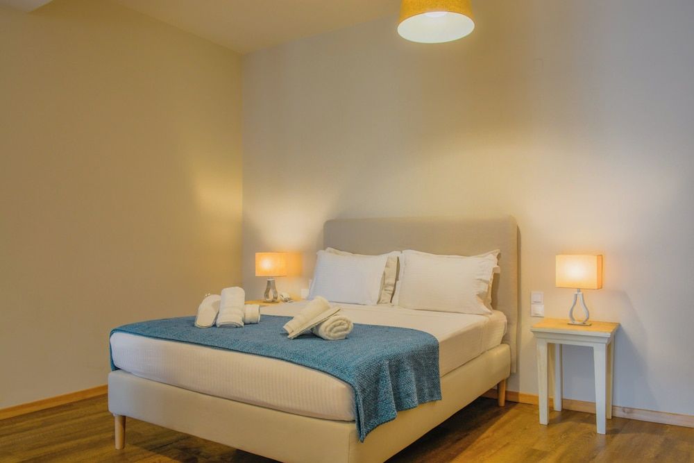 Guesthouse Monastiri Deluxe Suite (Ground floor Street view) 3