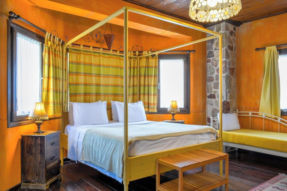 Guesthouse Monastiri Suite, 2 Bedrooms (Panoramic Meteora view) 2