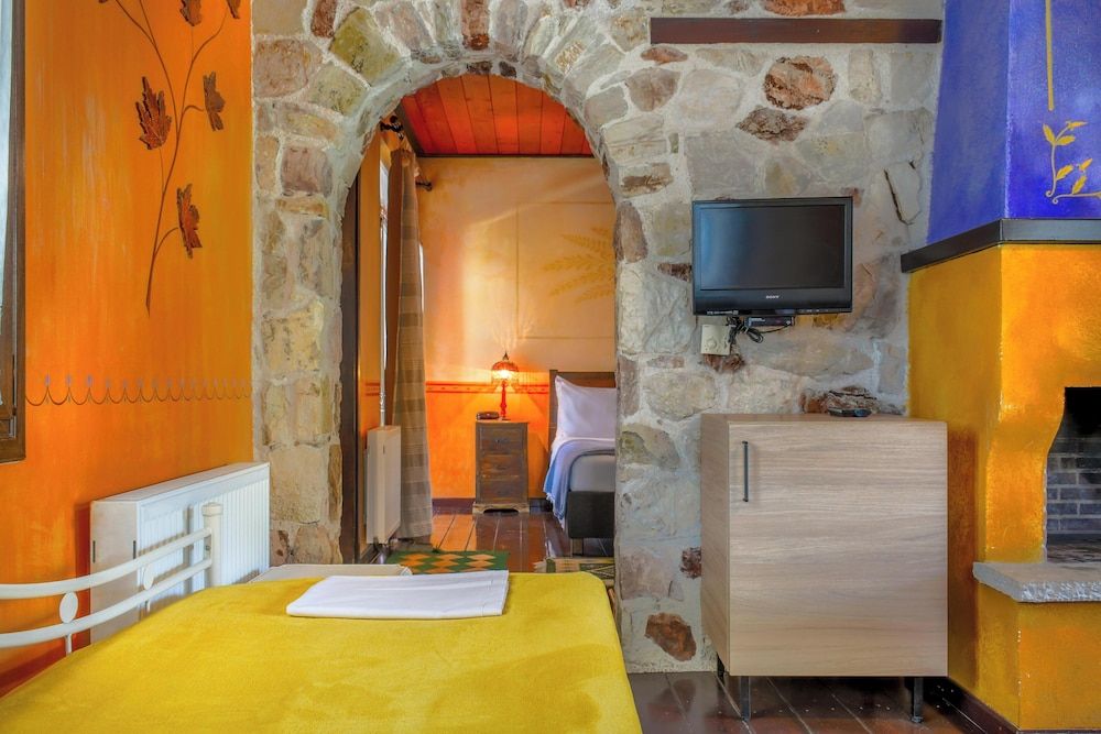 Guesthouse Monastiri Suite, 2 Bedrooms (Panoramic Meteora view) 10