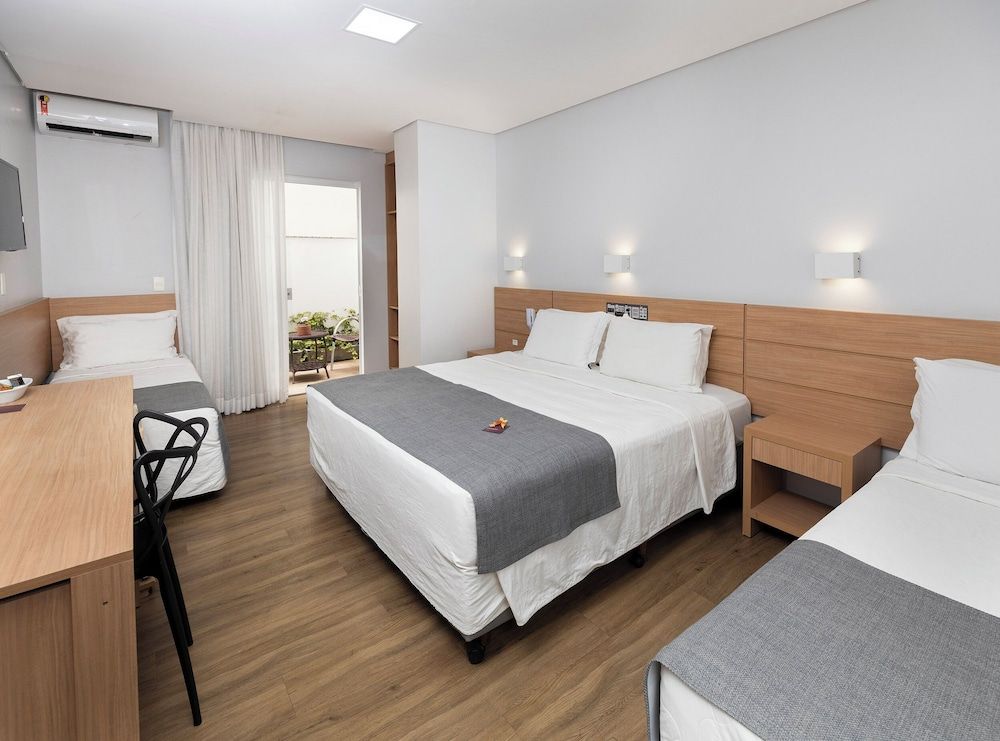 Deluxe Quadruple Room