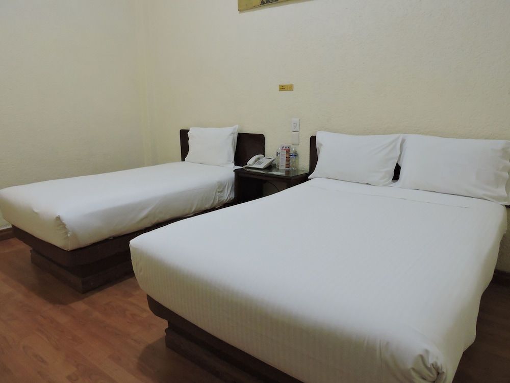 Triple Room, Multiple Beds, Non Smoking