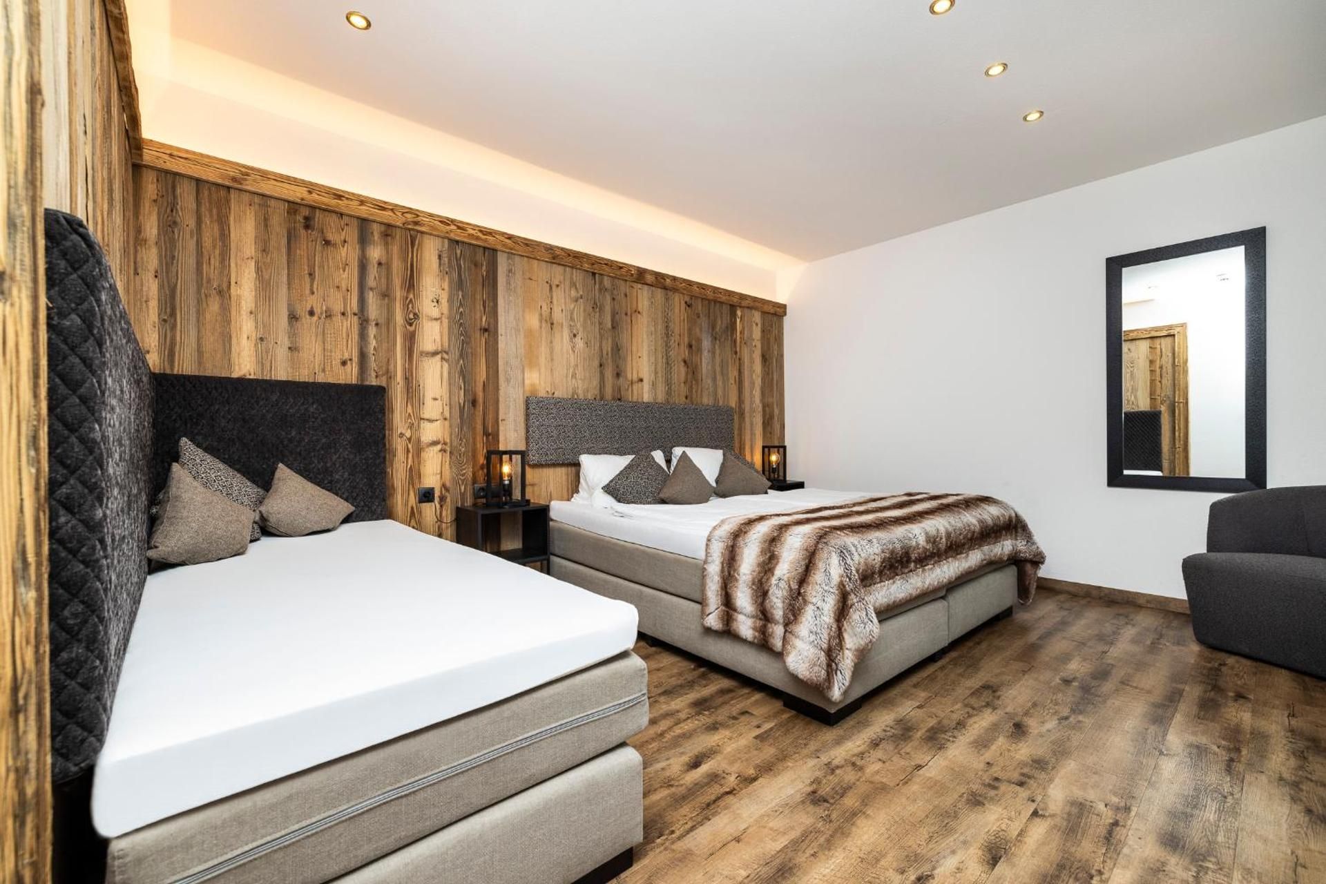 Three-Bedroom Apartment with Three Bathrooms