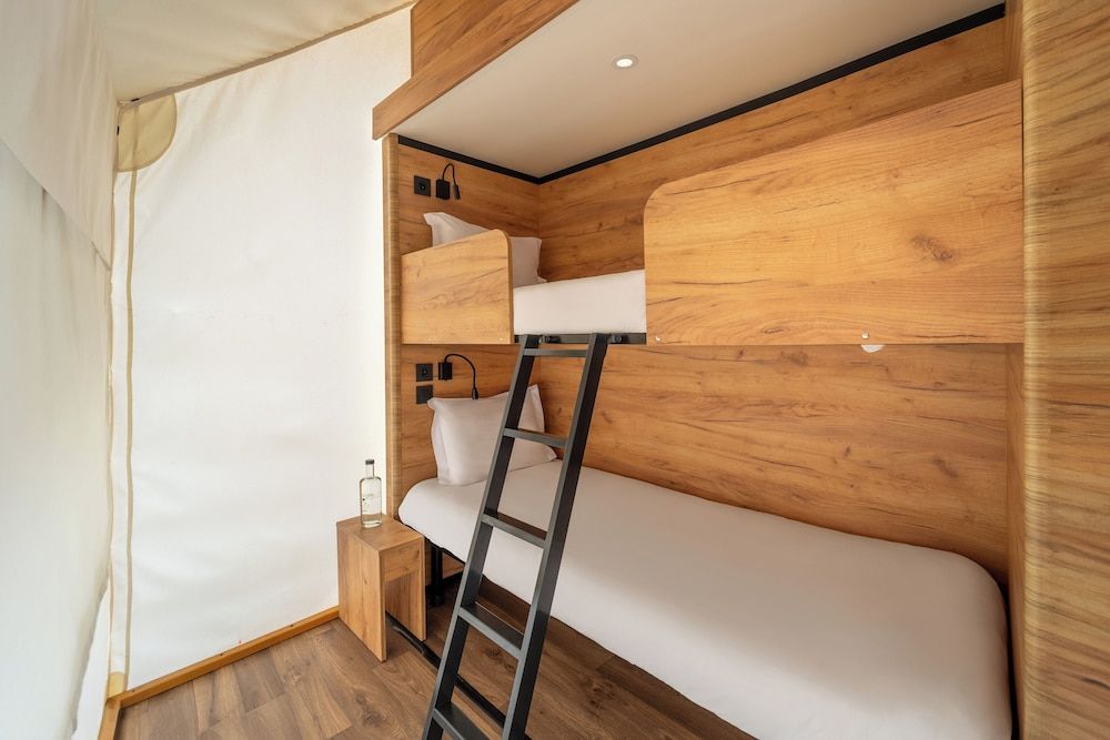 Panoramic Tent, 2 Bedrooms (Glamping)