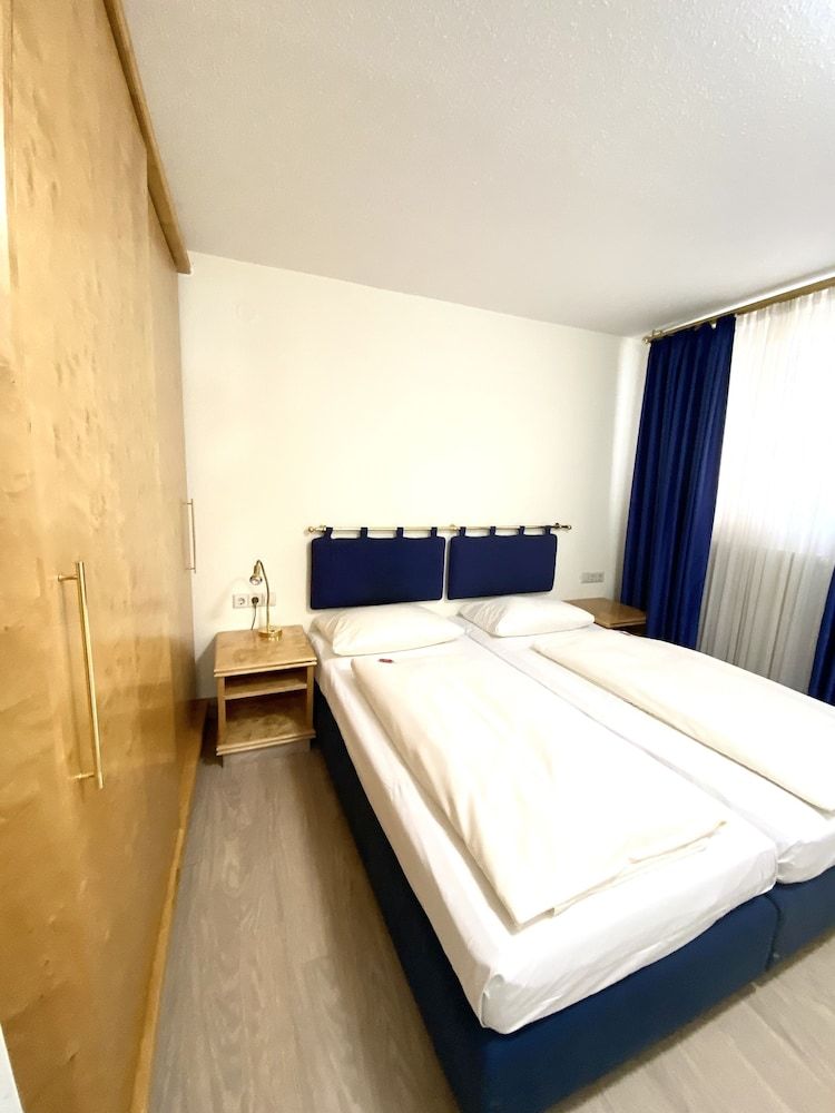 Apartment (01)