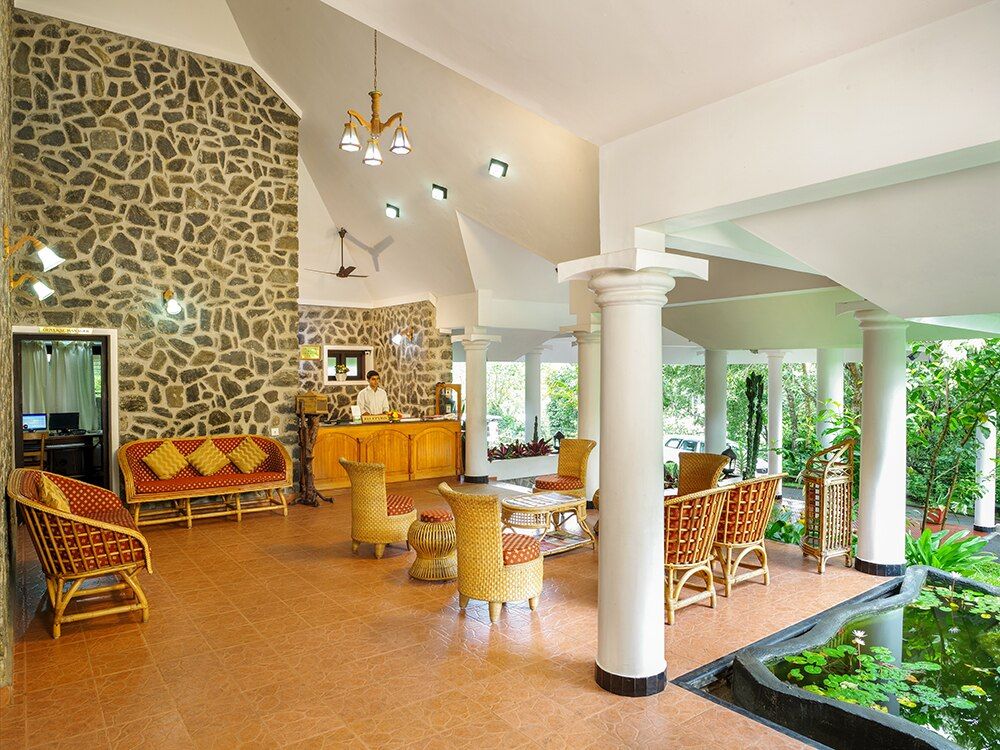 undefined Hotel Treetop 3