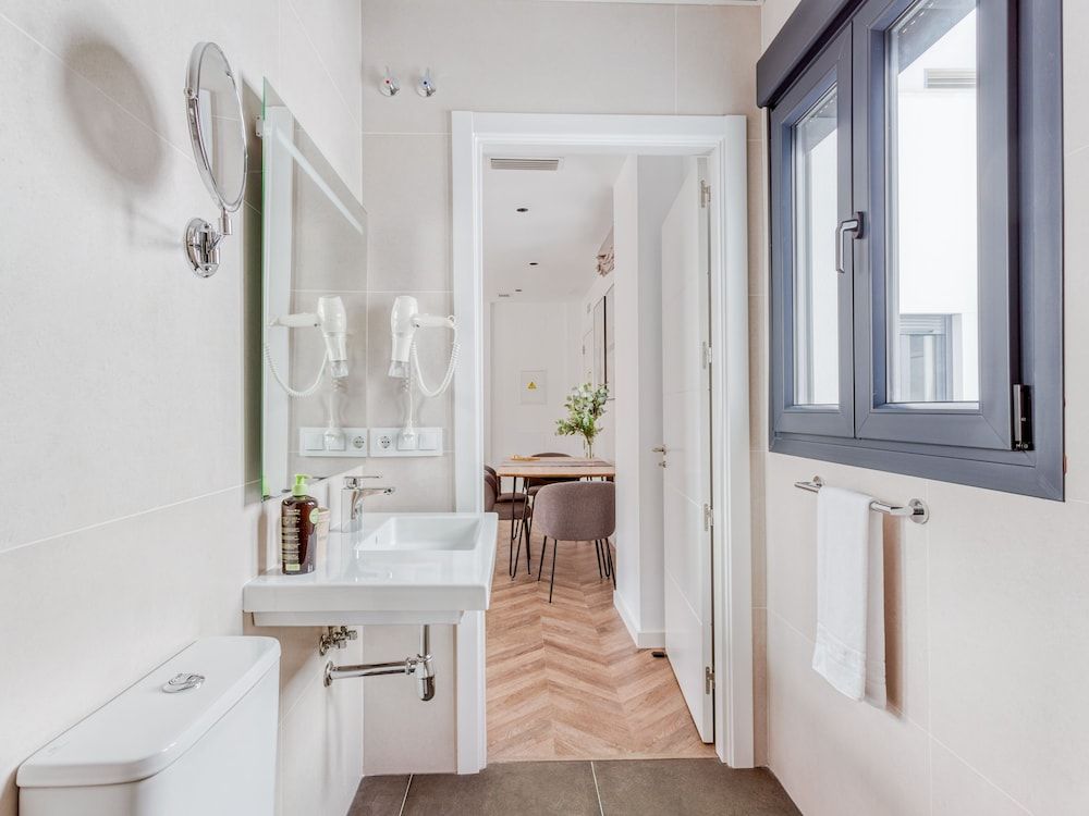 Limehome Málaga Calle Ancha del Carmen Apartment, 1 Bedroom (XL) 4