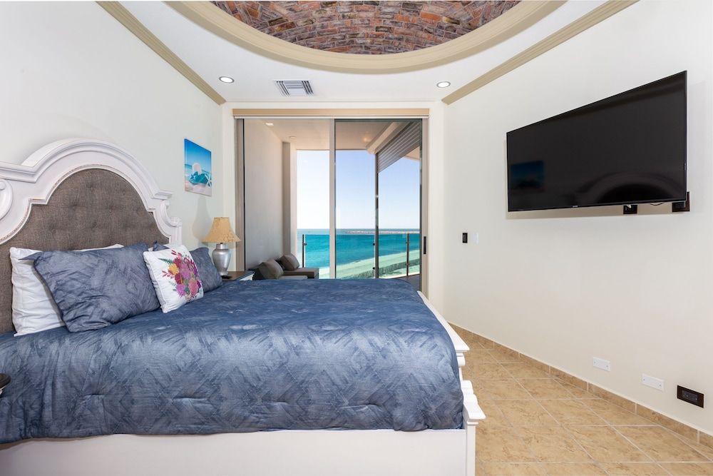 Royal Condo