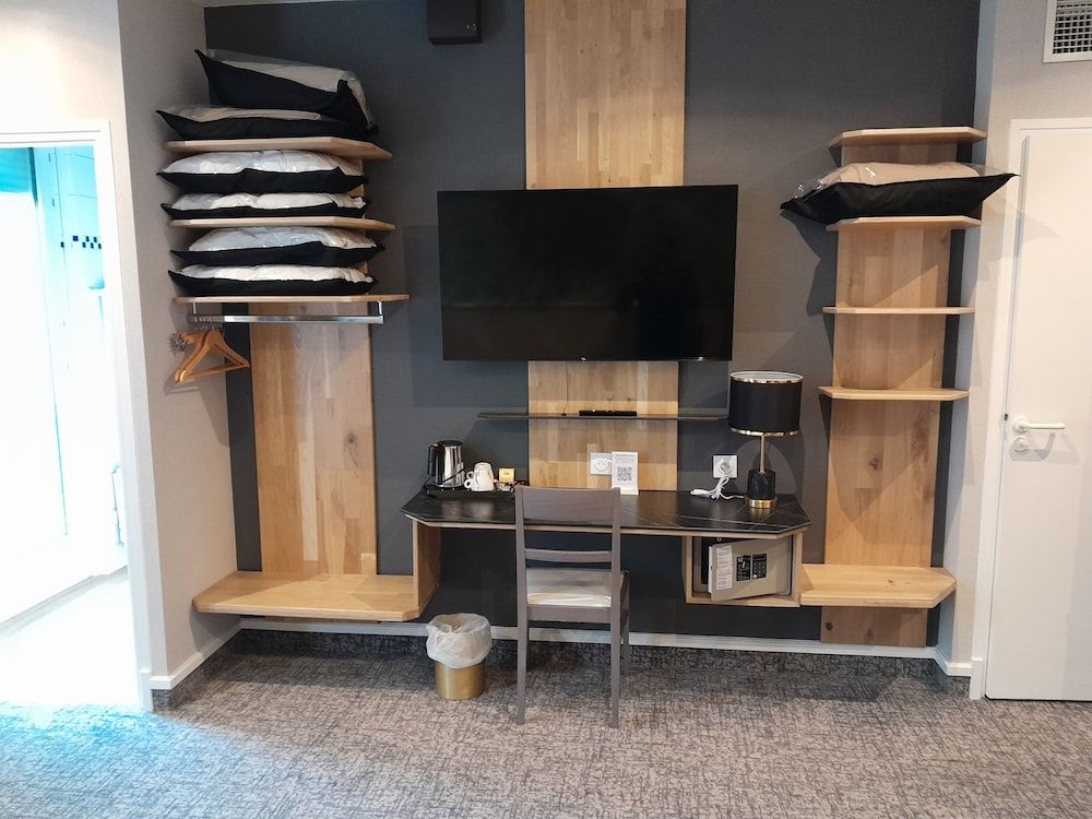 Brit Hotel Le Royal - Troyes