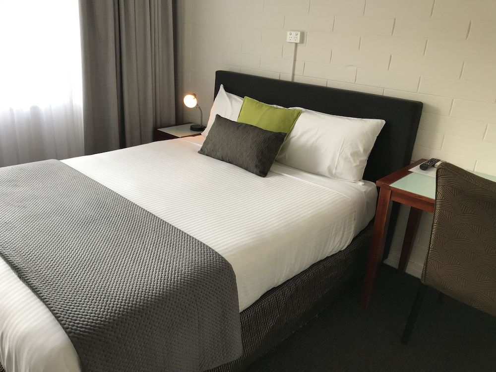 Frewville Motor Inn Economy Double Room, 1 Queen Bed 2