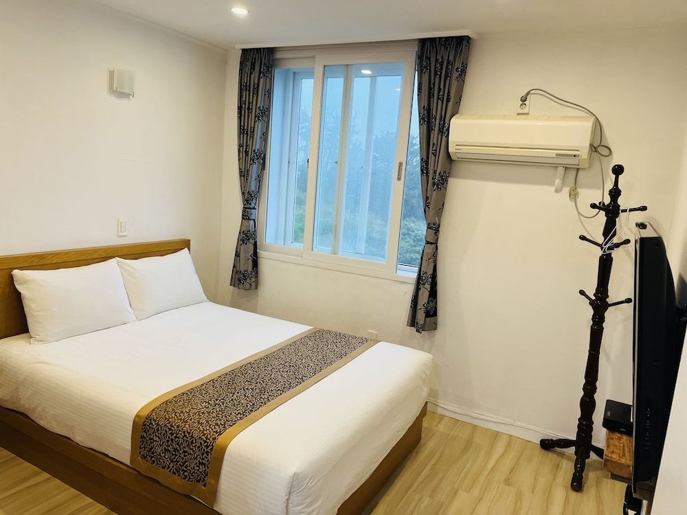 Star House Standard Double Room 2