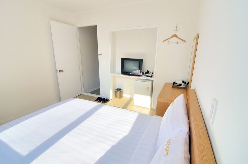 Star House Standard Double Room 6