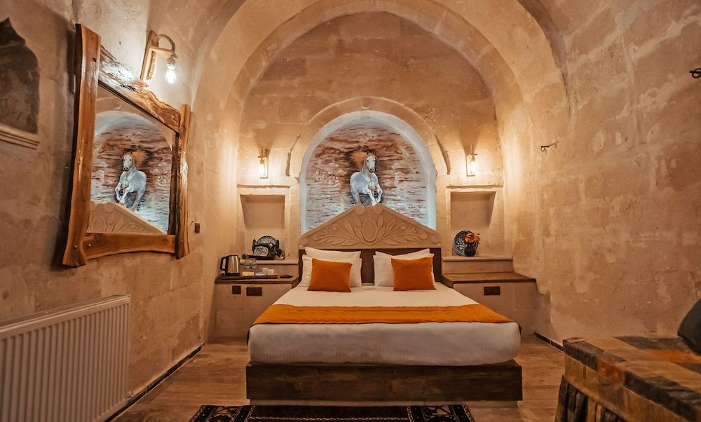 undefined Larissa Cave Hotel 4