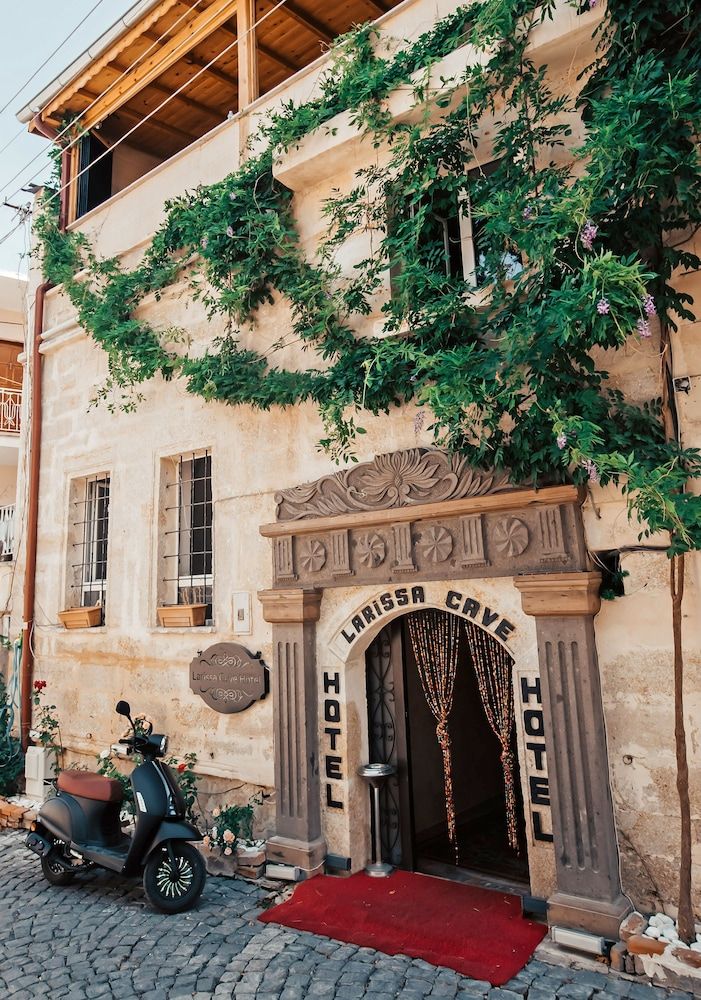 undefined Larissa Cave Hotel 6