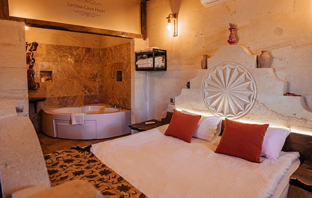 undefined Larissa Cave Hotel 3
