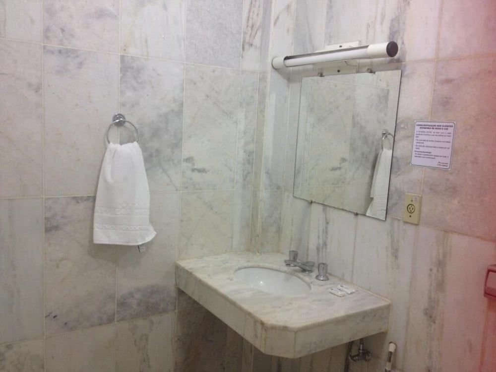 Riviera Hotel by Bsb Inn Traditional Twin Room 7