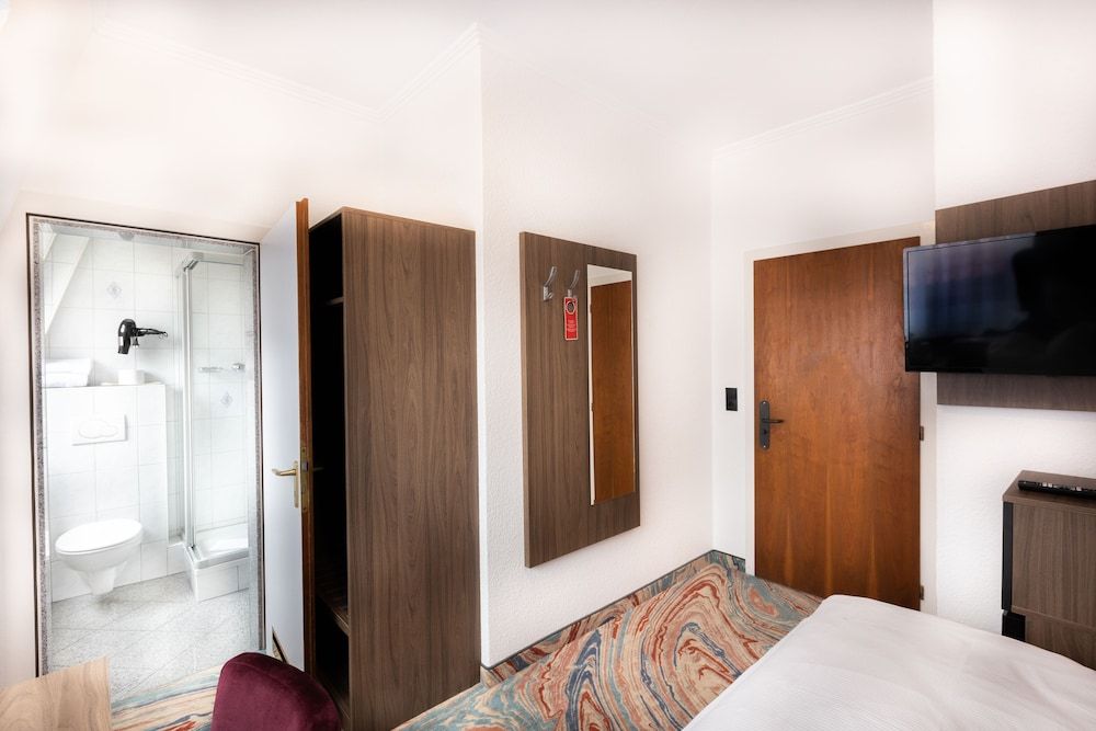 Firzlaffs Hotel Neumünster Standard Single Room 10