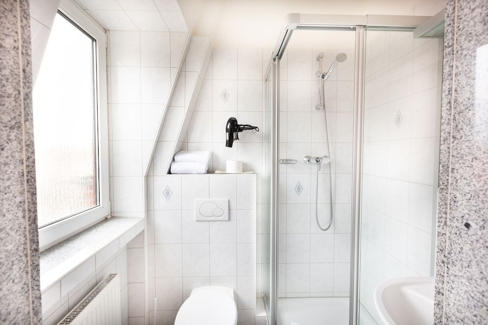 Firzlaffs Hotel Neumünster Standard Double or Twin Room 16