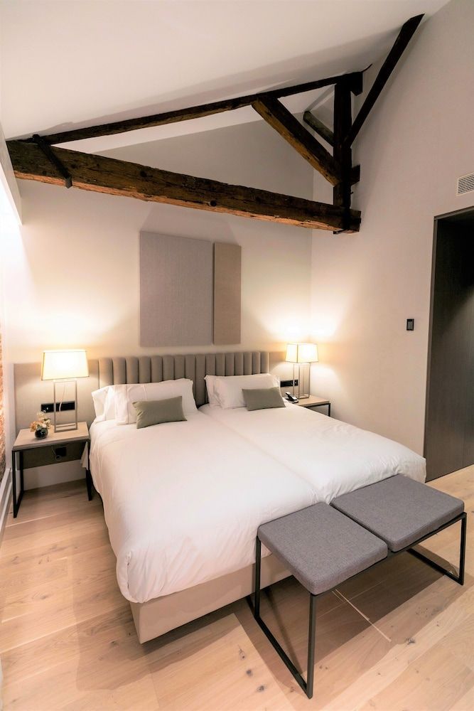 Sofraga Palacio Superior Room