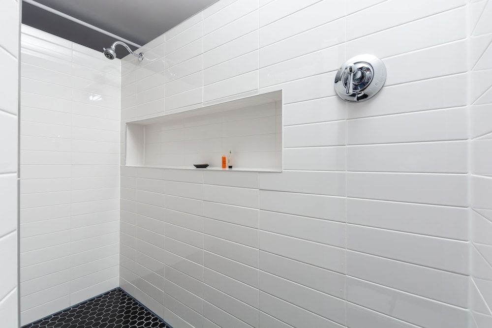 Les Lofts St-Jo - By Les Lofts Vieux-Québec Two-Bedroom and Two-Bathroom Apartment (SJ201) 5