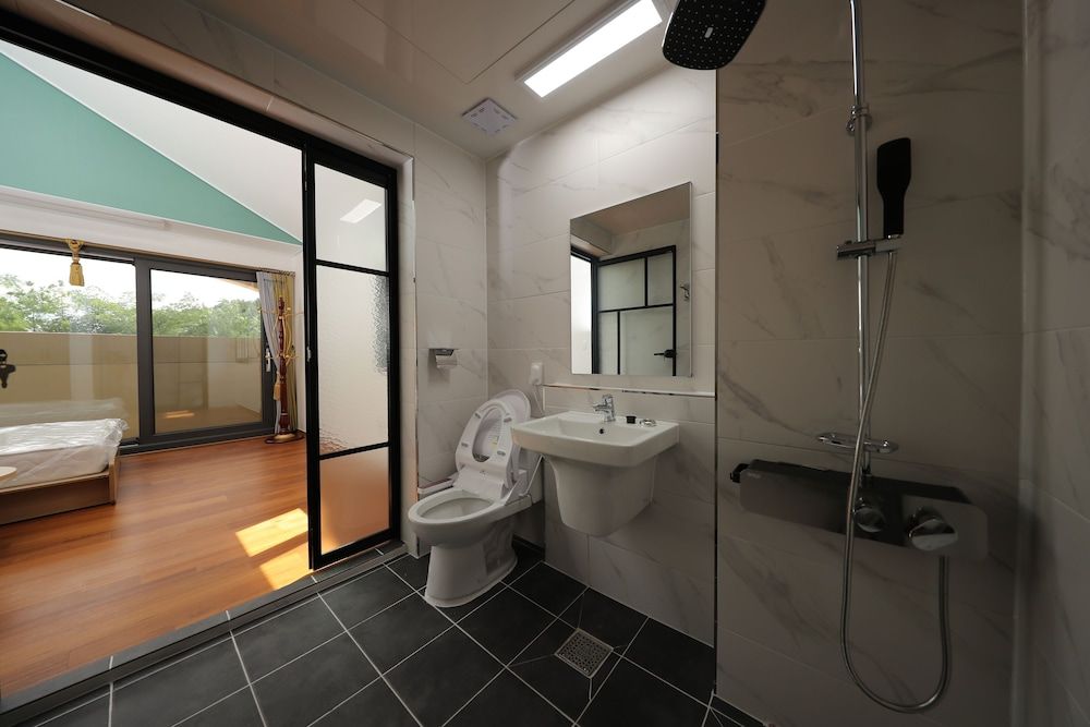 Buyeo Park Art Villas Room (30) 4